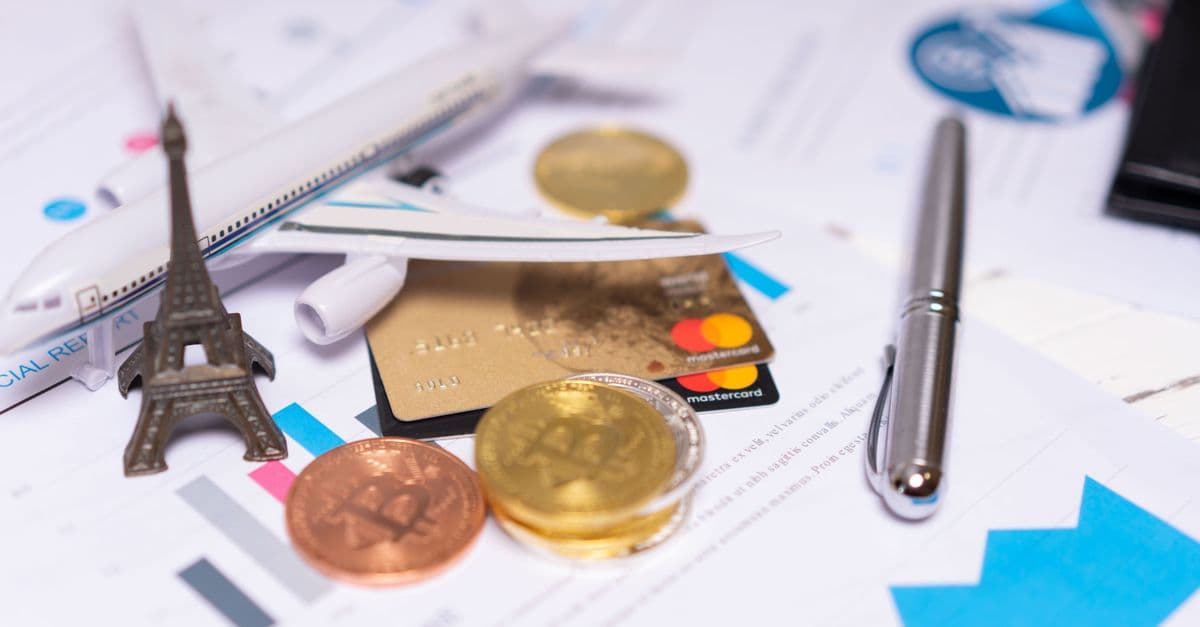 Bitcoin Bottom Is In, Says Mow — Charts Warn of $40K